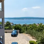 San Antonio By Aneo Travel Lägenhet Crikvenica